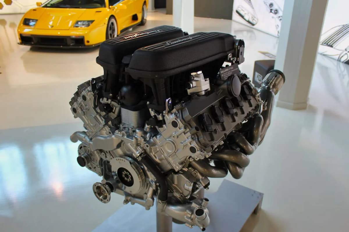 Used and OEM engines